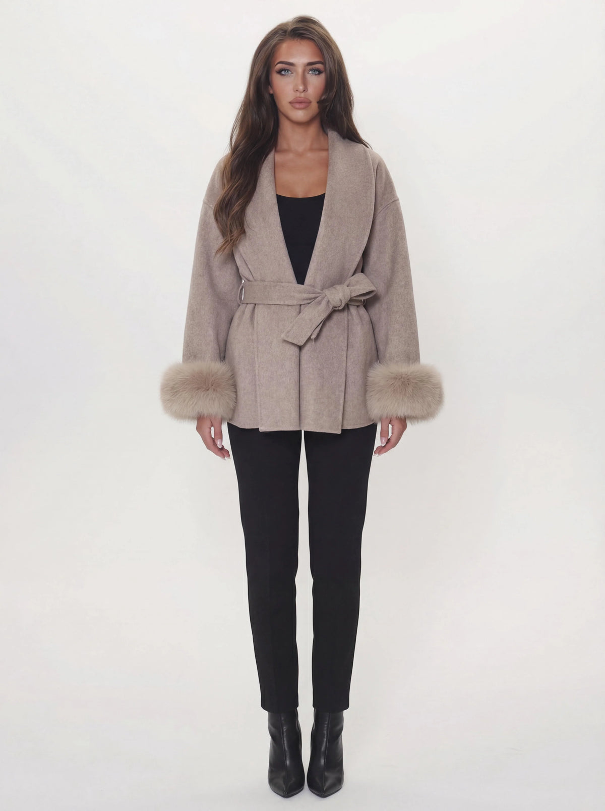 Manteau Caché-Cœur en Fourrure Sienna