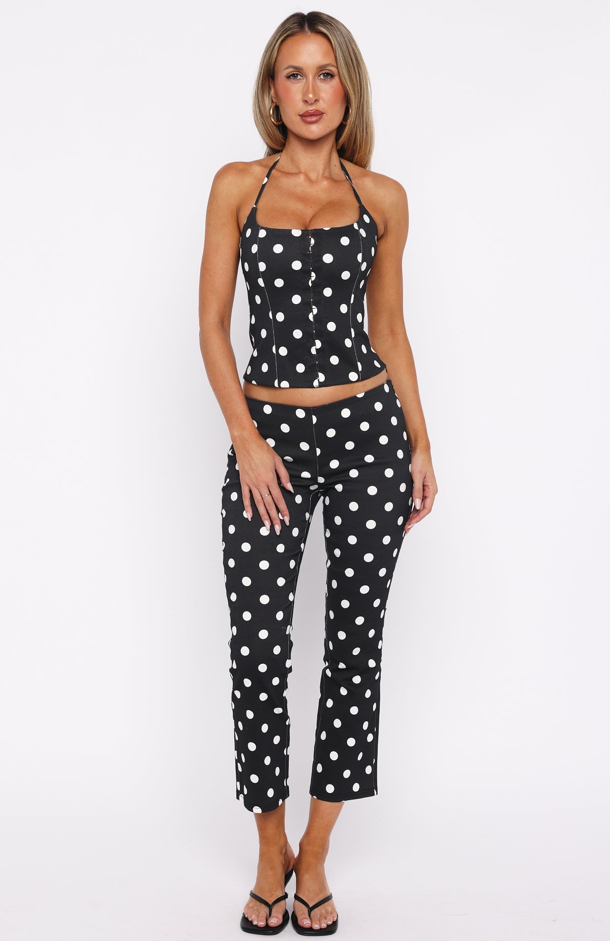 Pantacourt Sweetie Darling à pois noirs et blancs