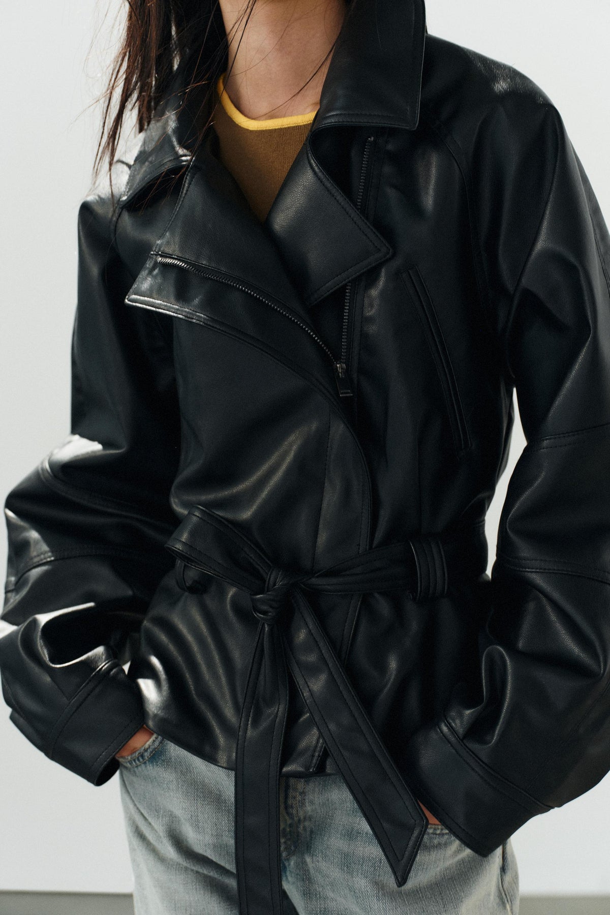 Veste en Similicuir avec Ceinture