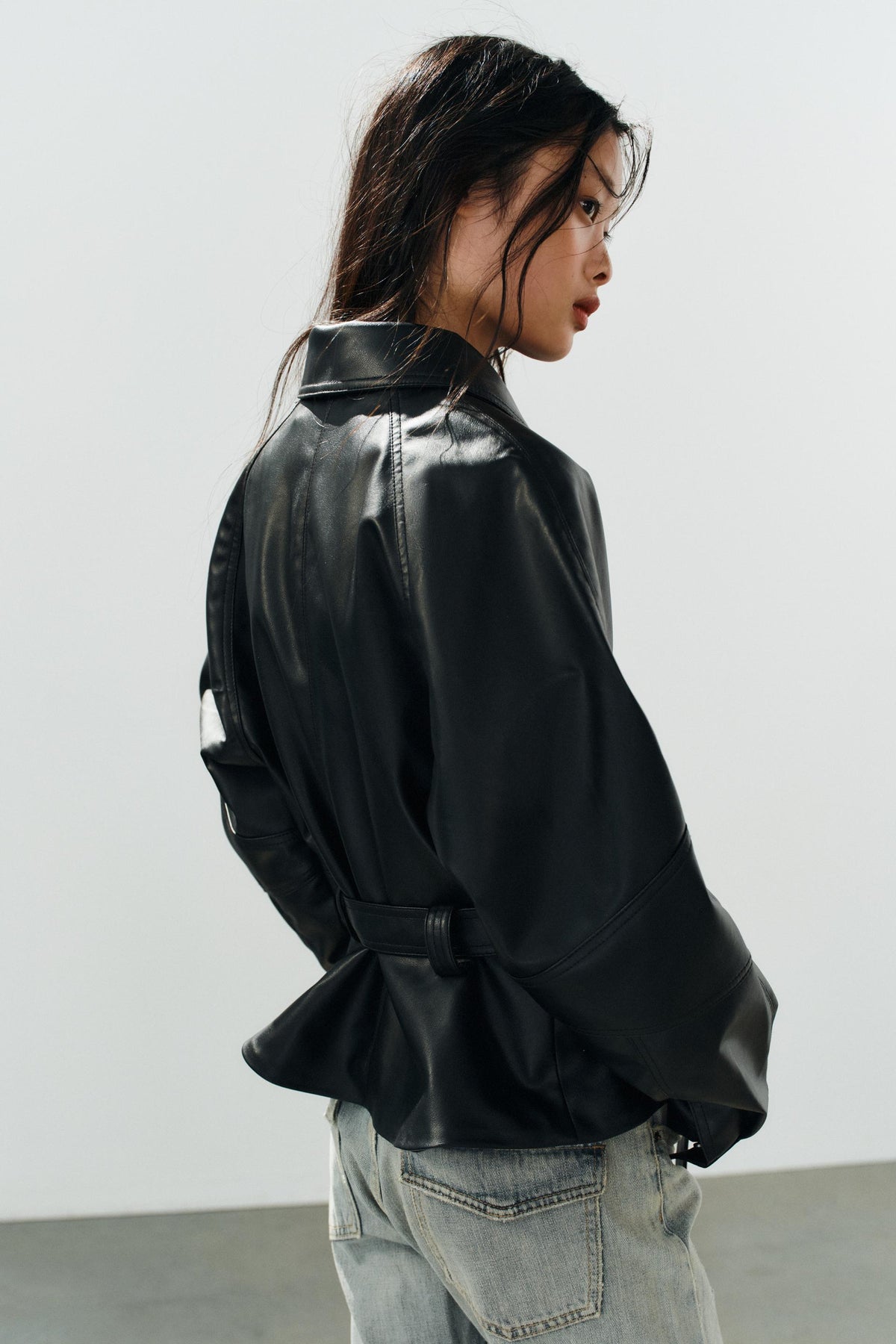 Veste en Similicuir avec Ceinture