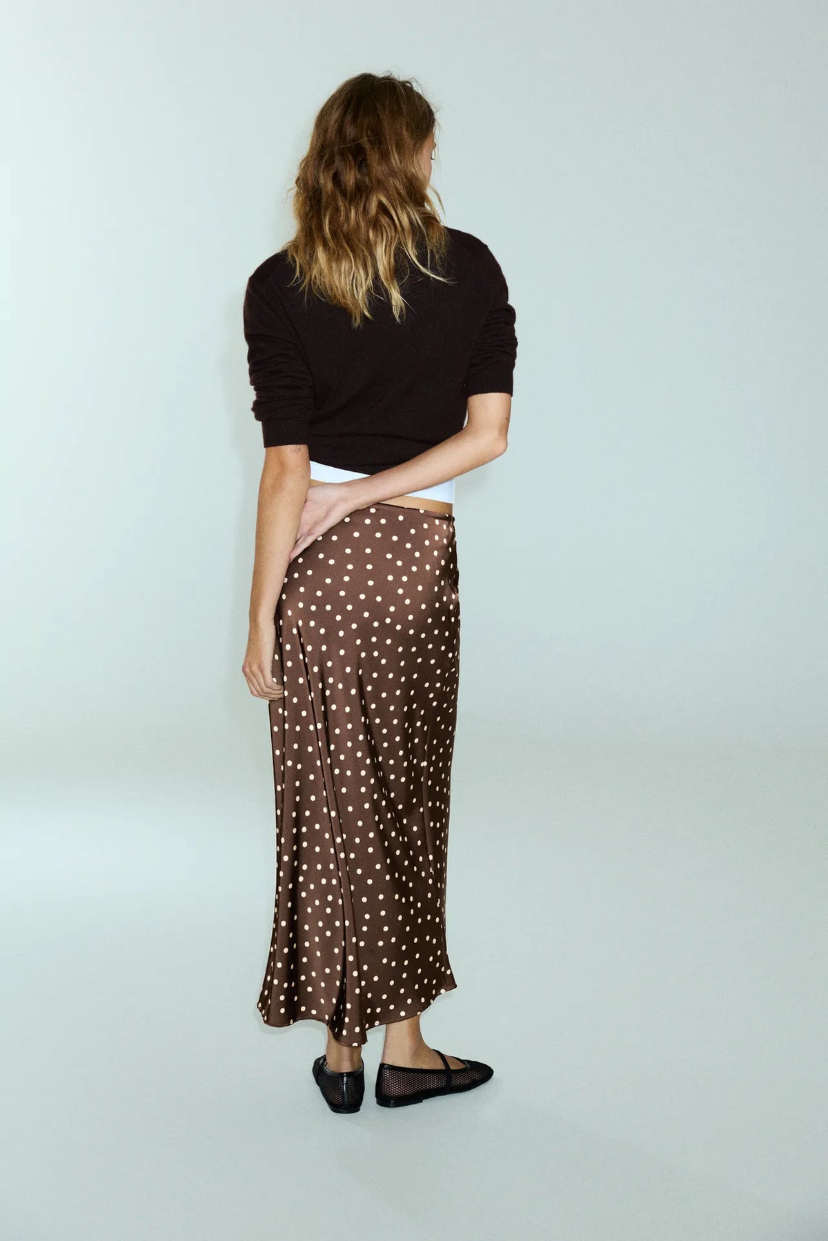 Jupe midi effet satin avec cordon de serrage