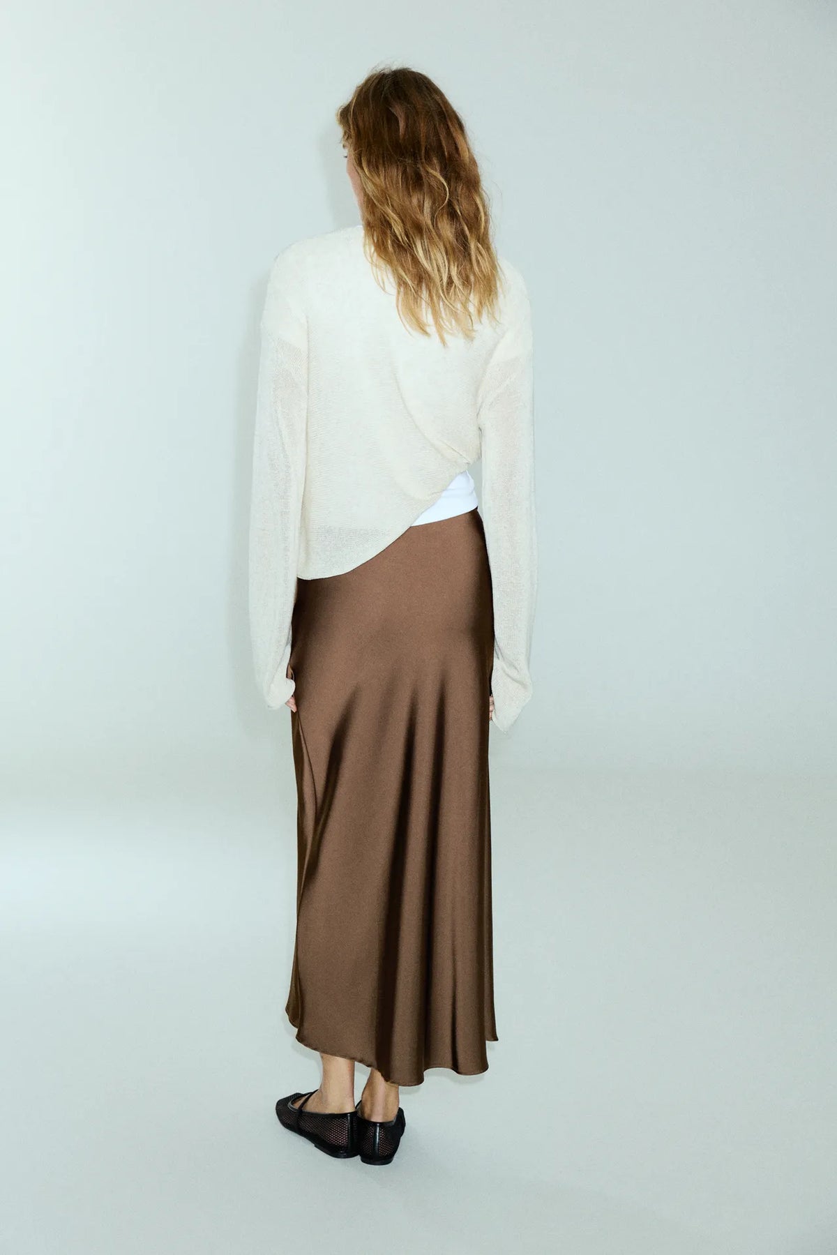 Jupe midi effet satin avec cordon de serrage