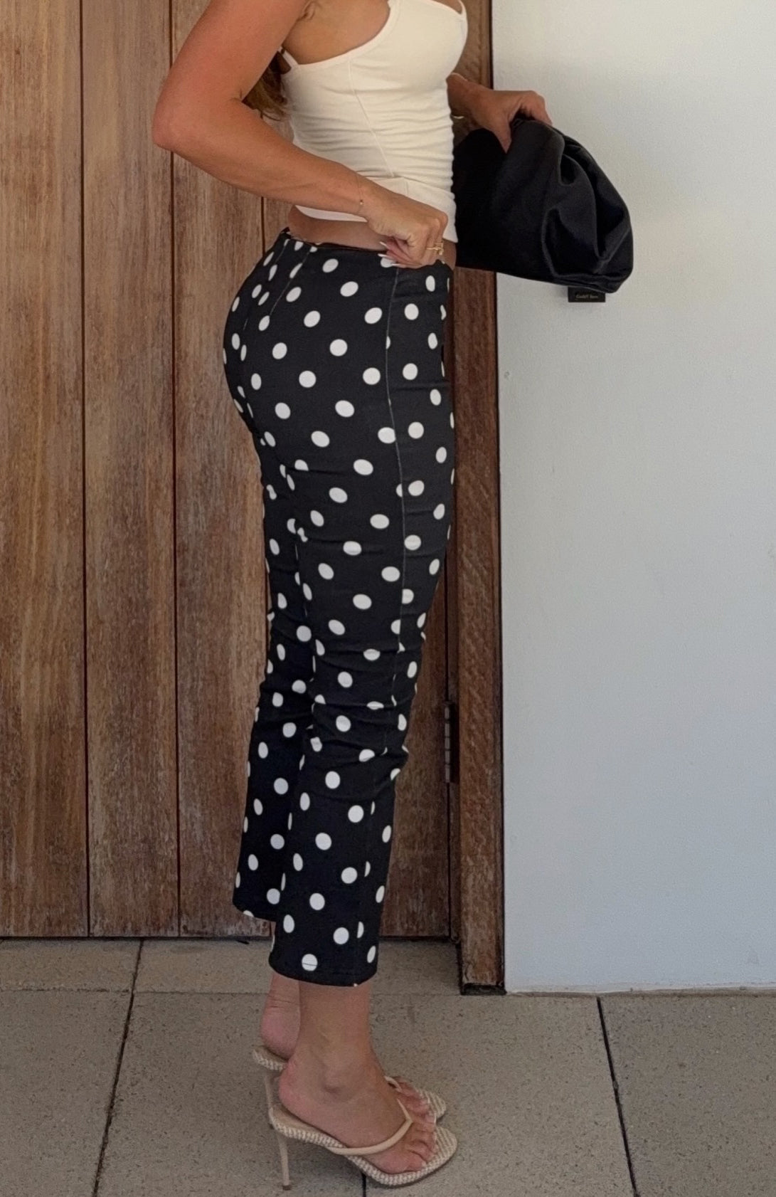 Pantacourt Sweetie Darling à pois noirs et blancs