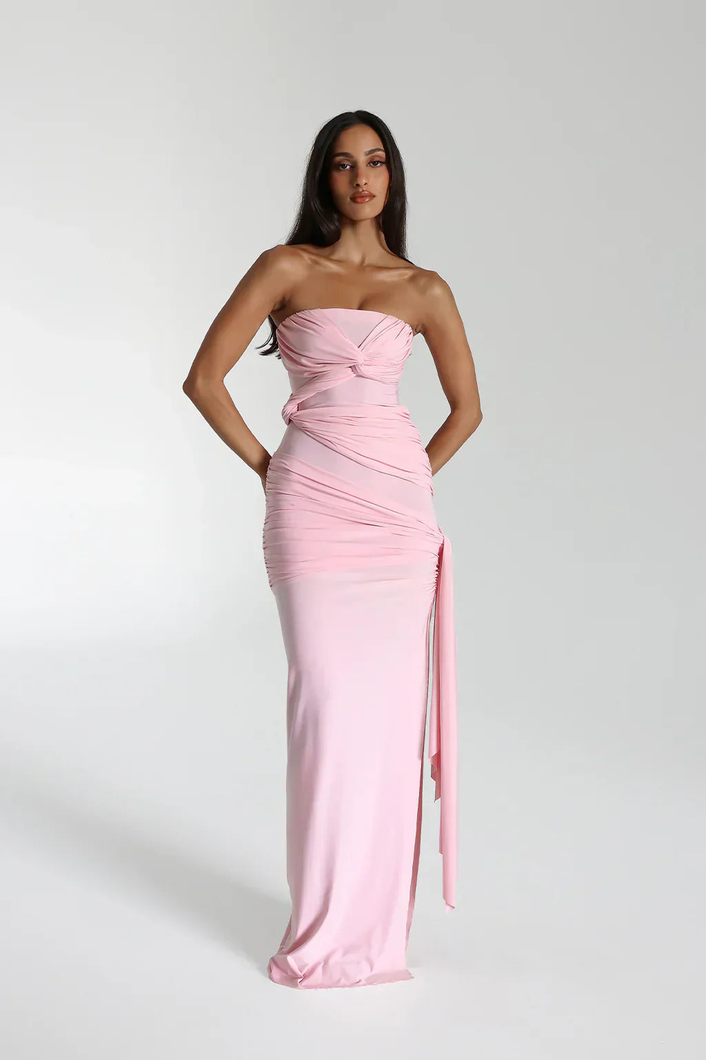 Natalie Rolt Miranda Robe Rose Poudré