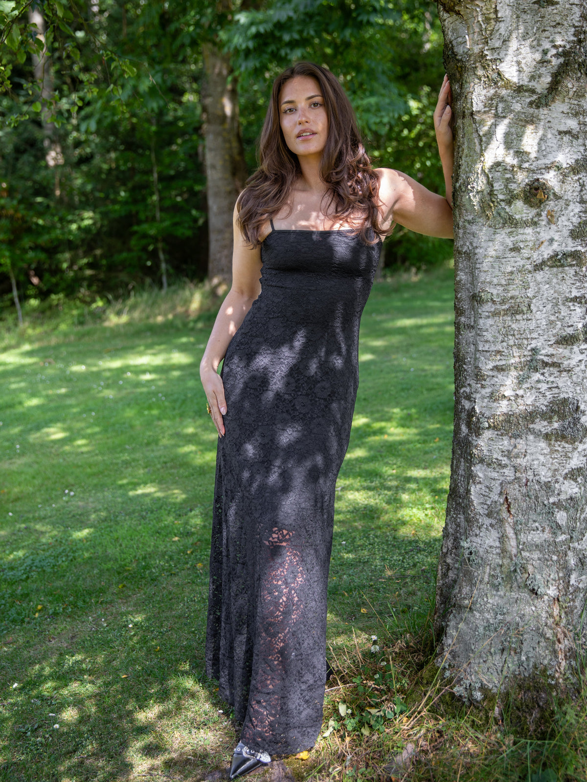 Robe longue en dentelle Oura Noir