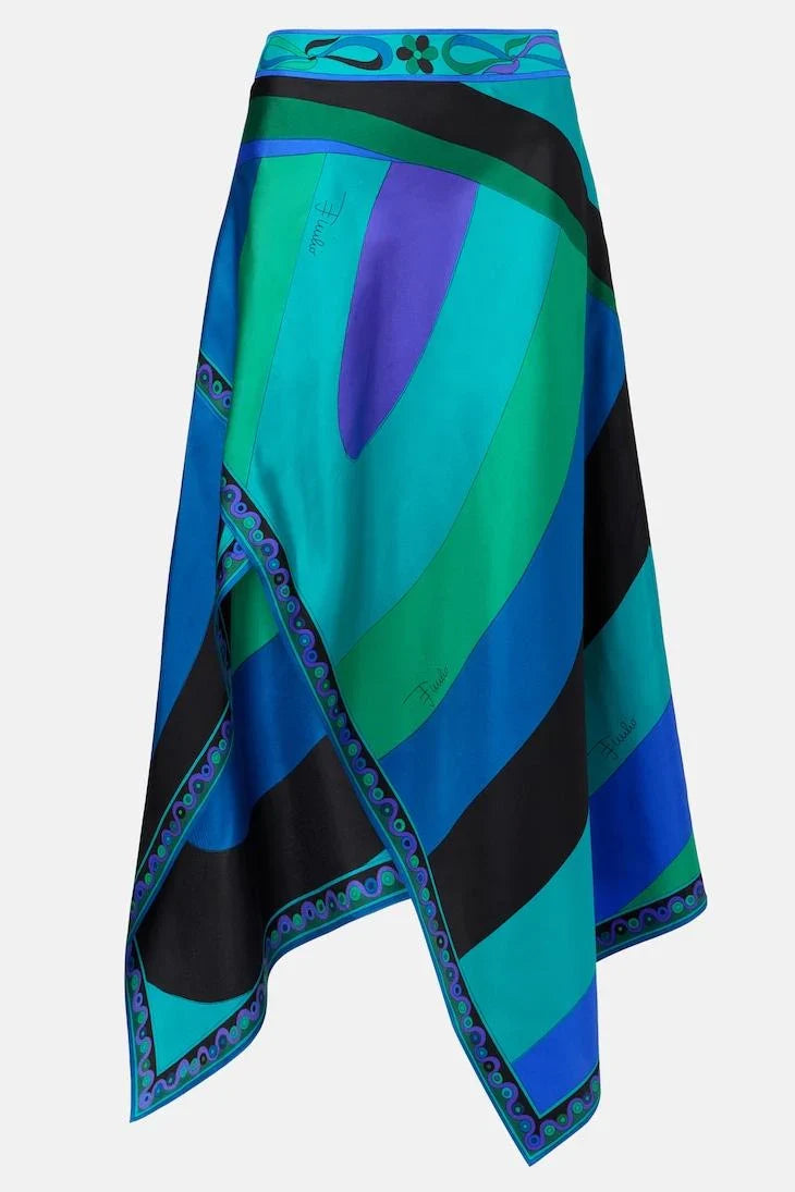 Ensemble top court licou en satin et jupe midi taille mi-haute à imprimé foulard
