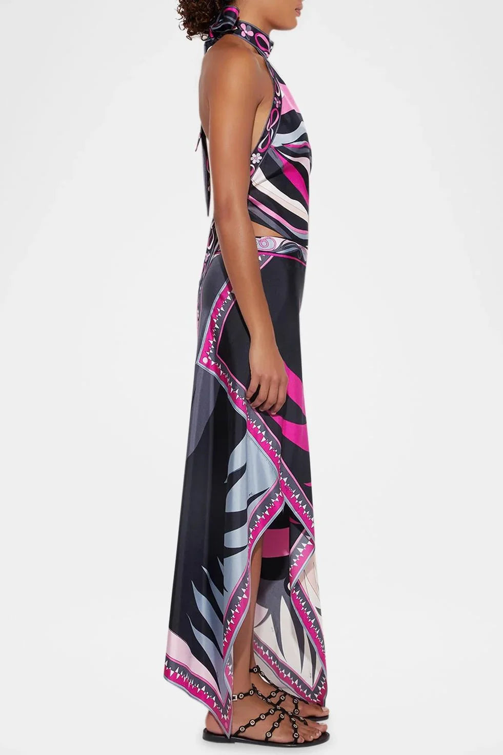 Ensemble top court licou en satin et jupe midi taille mi-haute à imprimé foulard