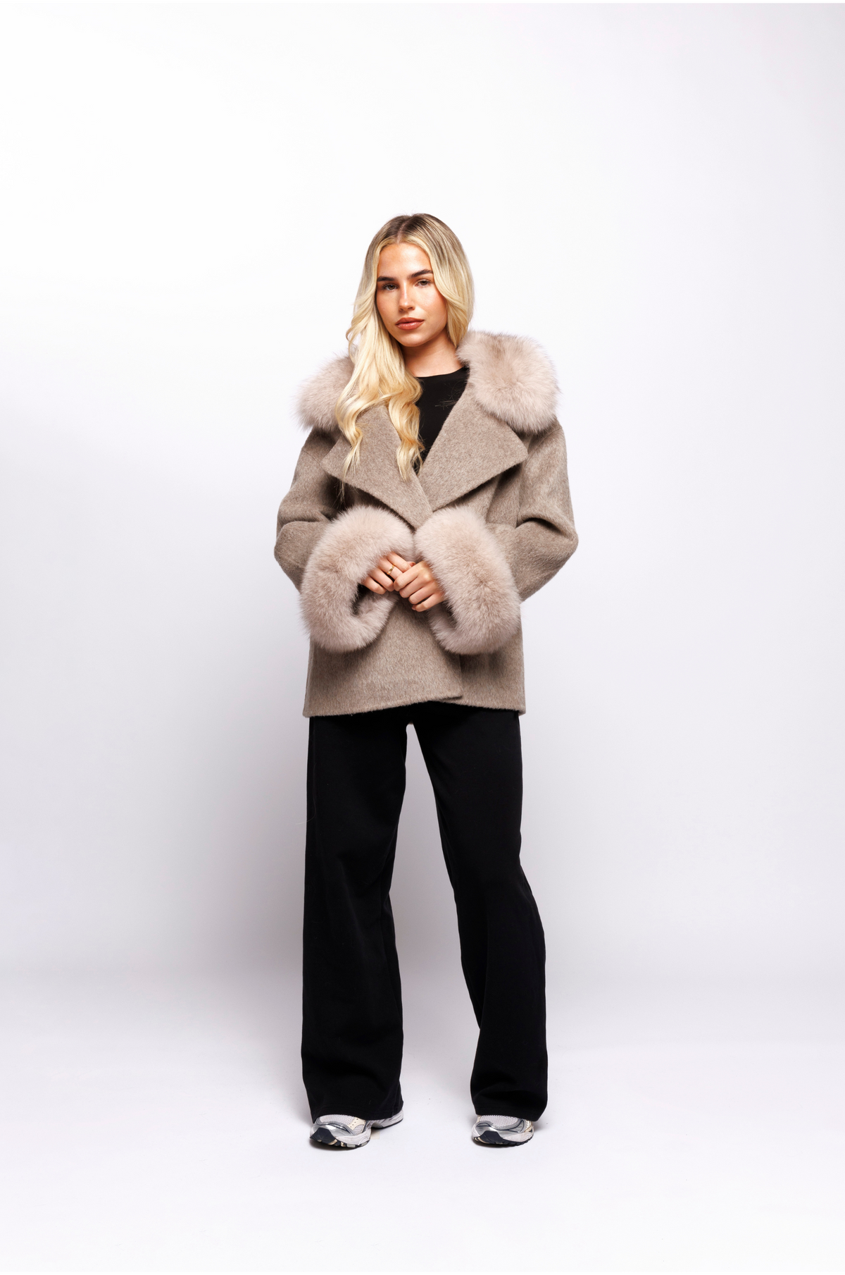 Claridges Short Coat - Beige