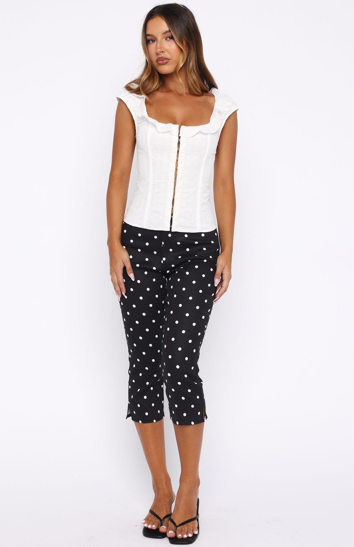 Pantalon Capri Day For It à pois noirs et blancs
