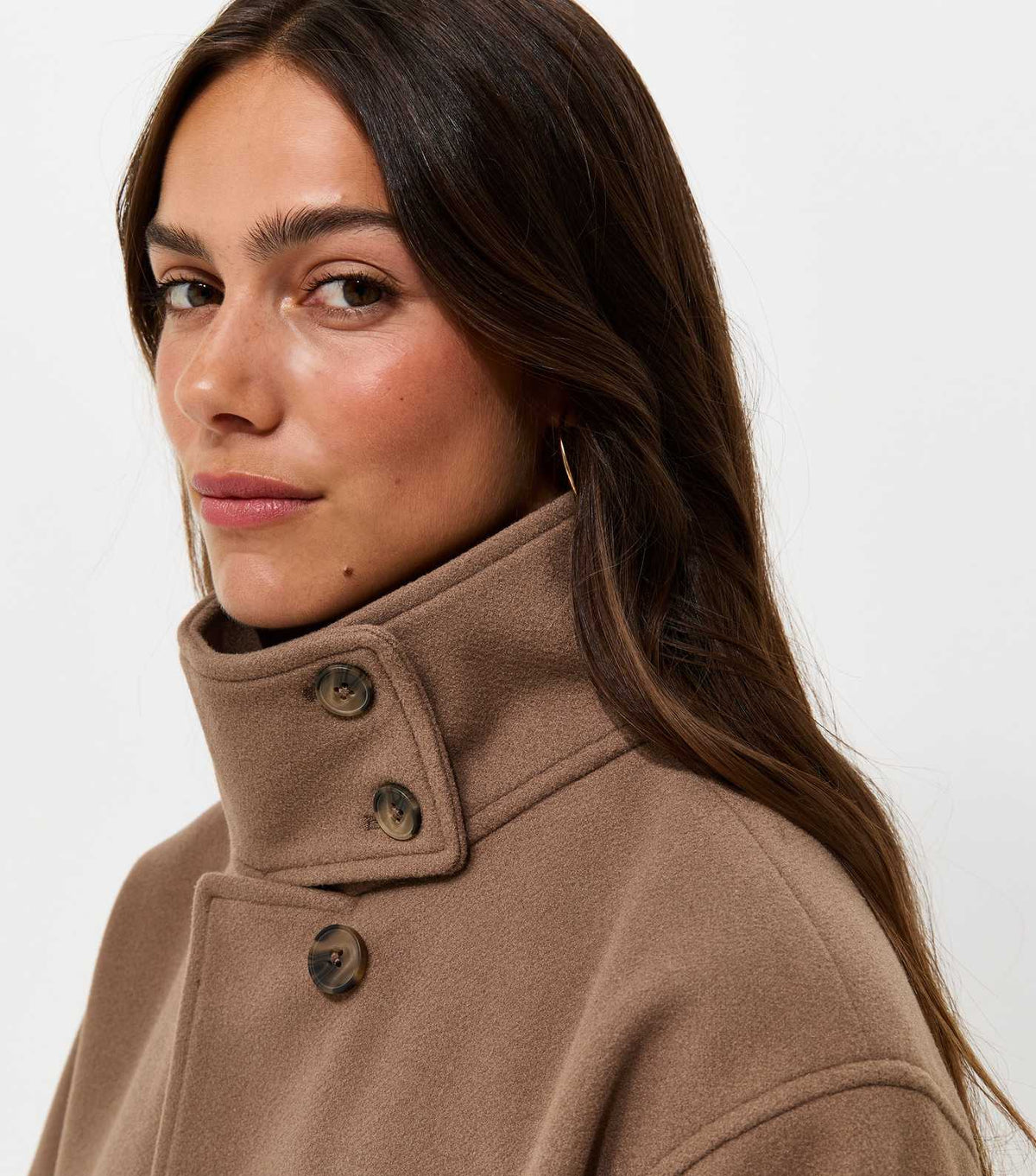 Veste petite à col montant